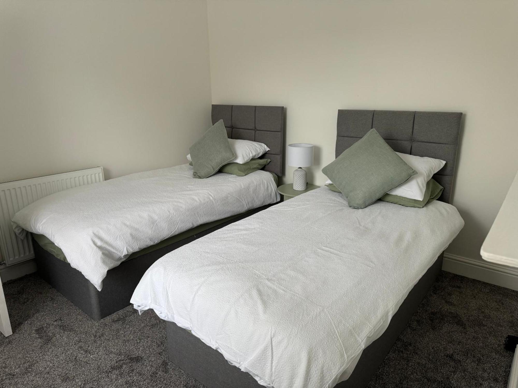 Апартаменти 31A Locking Road Вестон-супер-Мар Екстер'єр фото